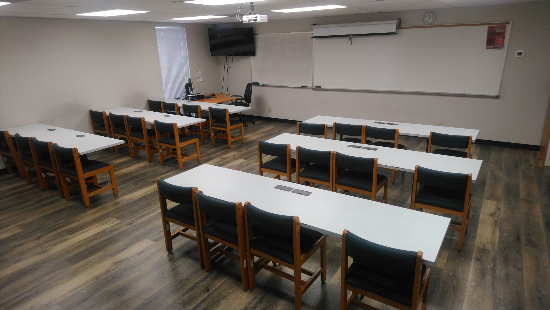 San Diego Classroom Light Image