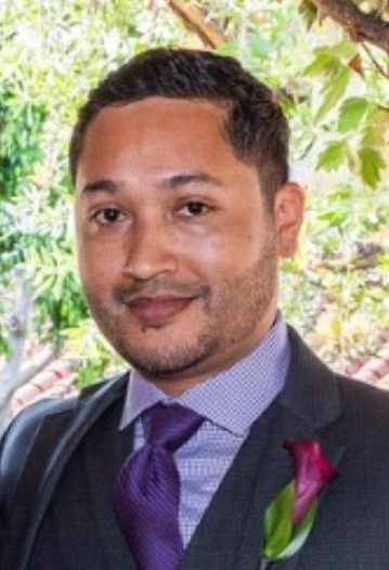 Javier Flores Profile Picture